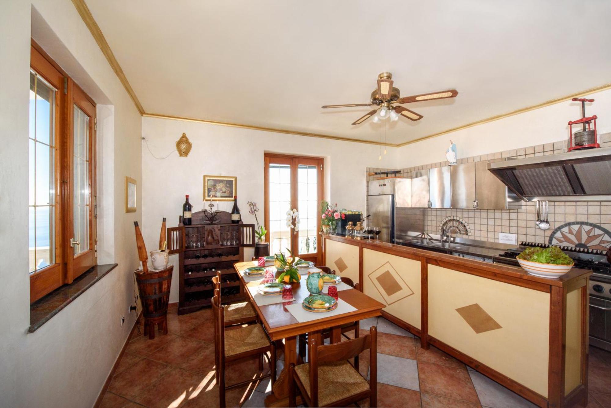 Bed and Breakfast H.H.Le Palme Amalfi Esterno foto
