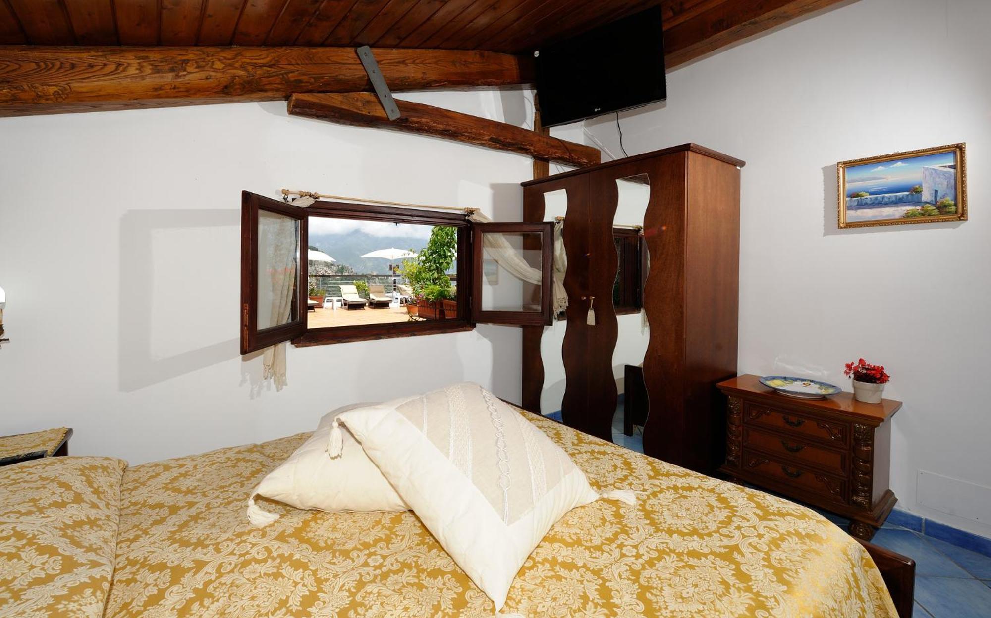 Bed and Breakfast H.H.Le Palme Amalfi Esterno foto