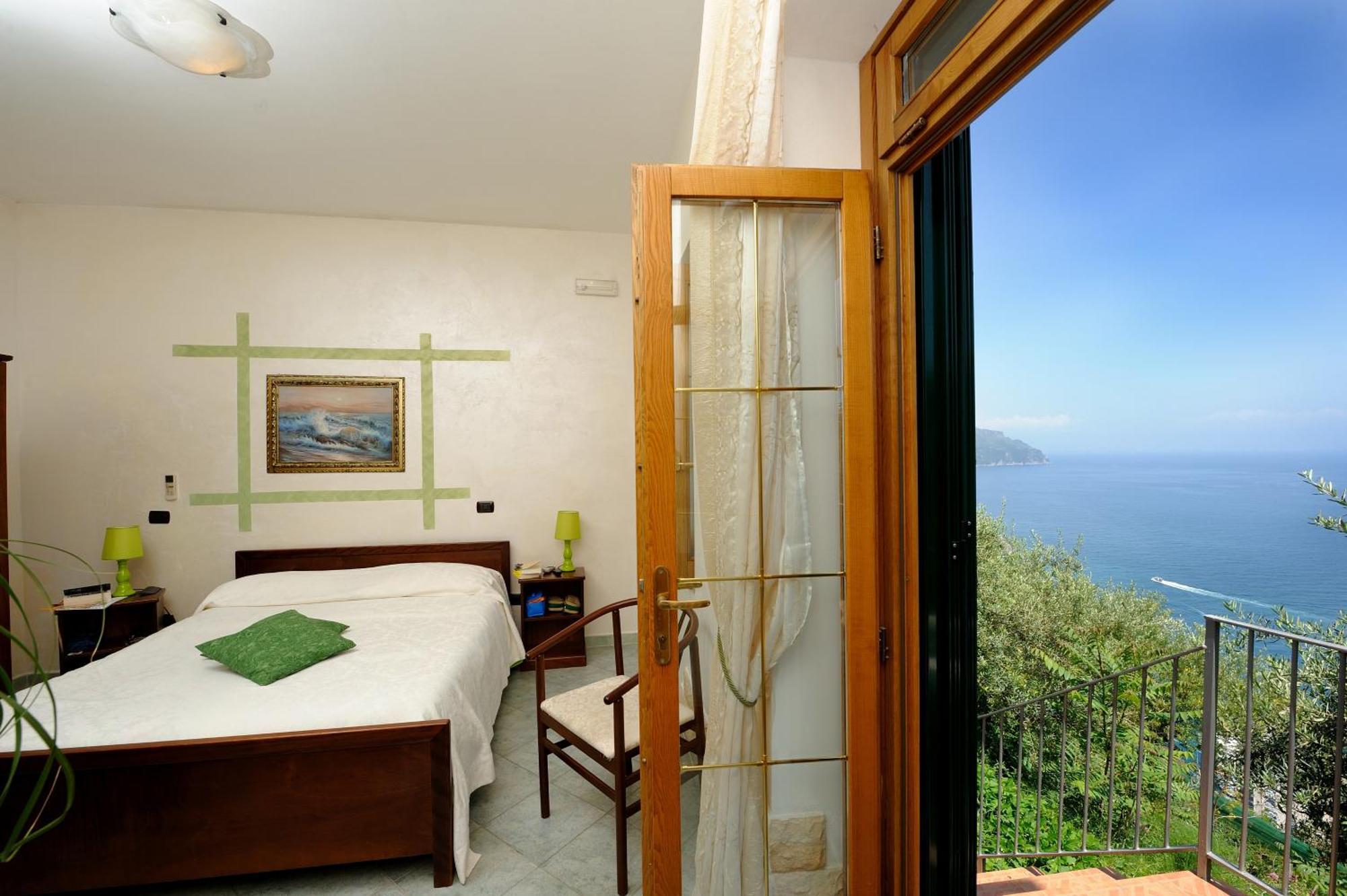 Bed and Breakfast H.H.Le Palme Amalfi Esterno foto