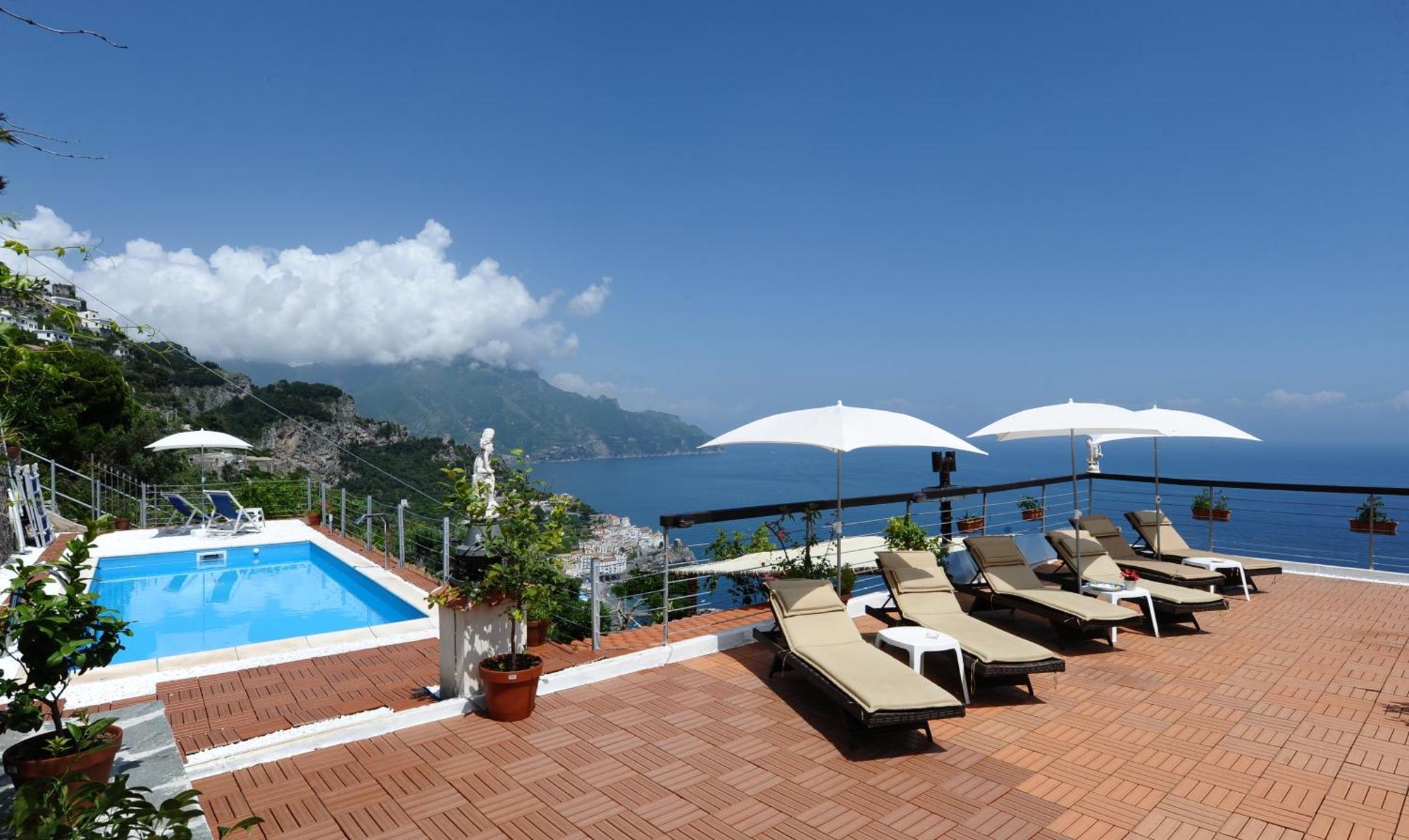 Bed and Breakfast H.H.Le Palme Amalfi Esterno foto