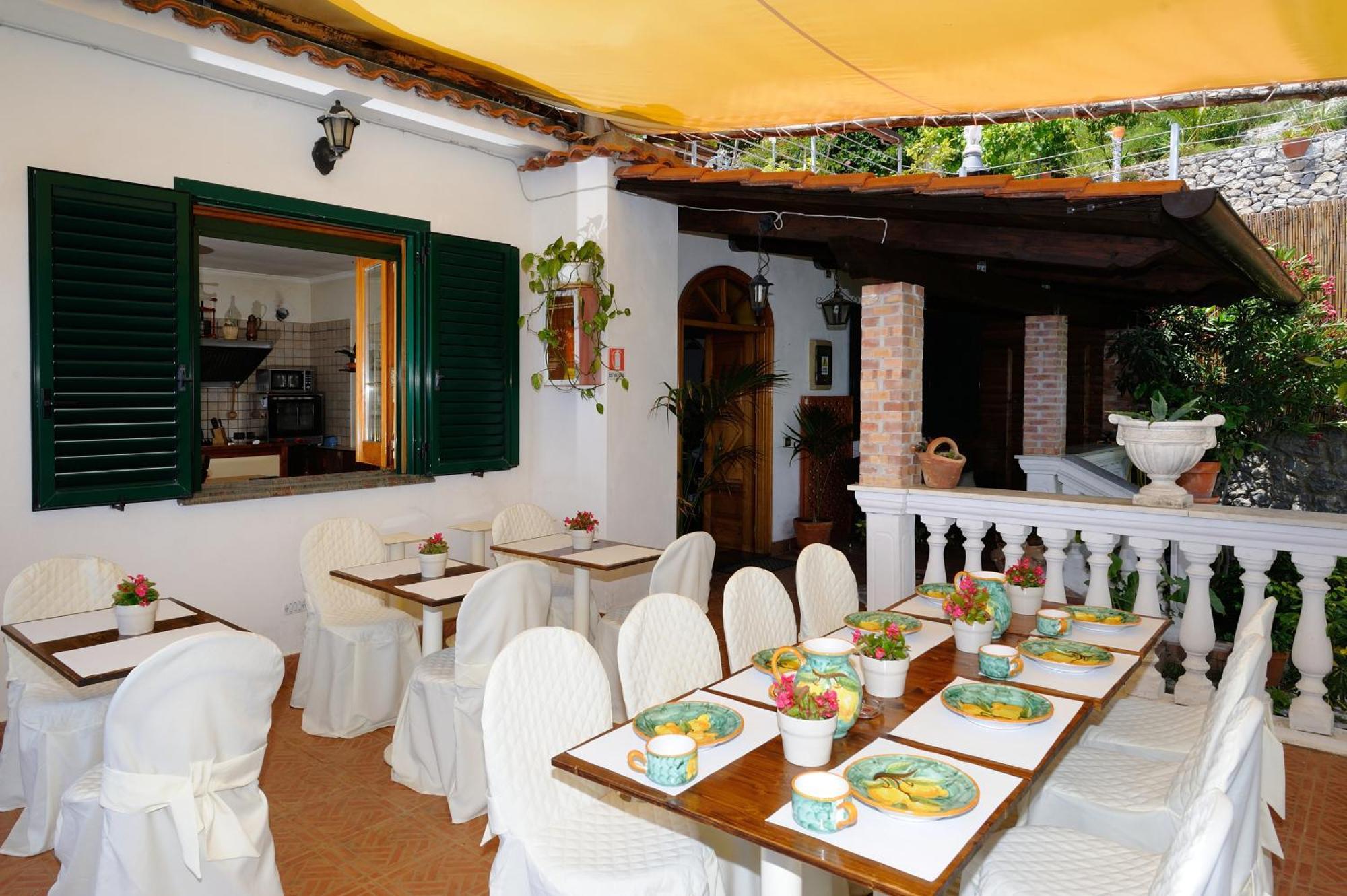 Bed and Breakfast H.H.Le Palme Amalfi Esterno foto